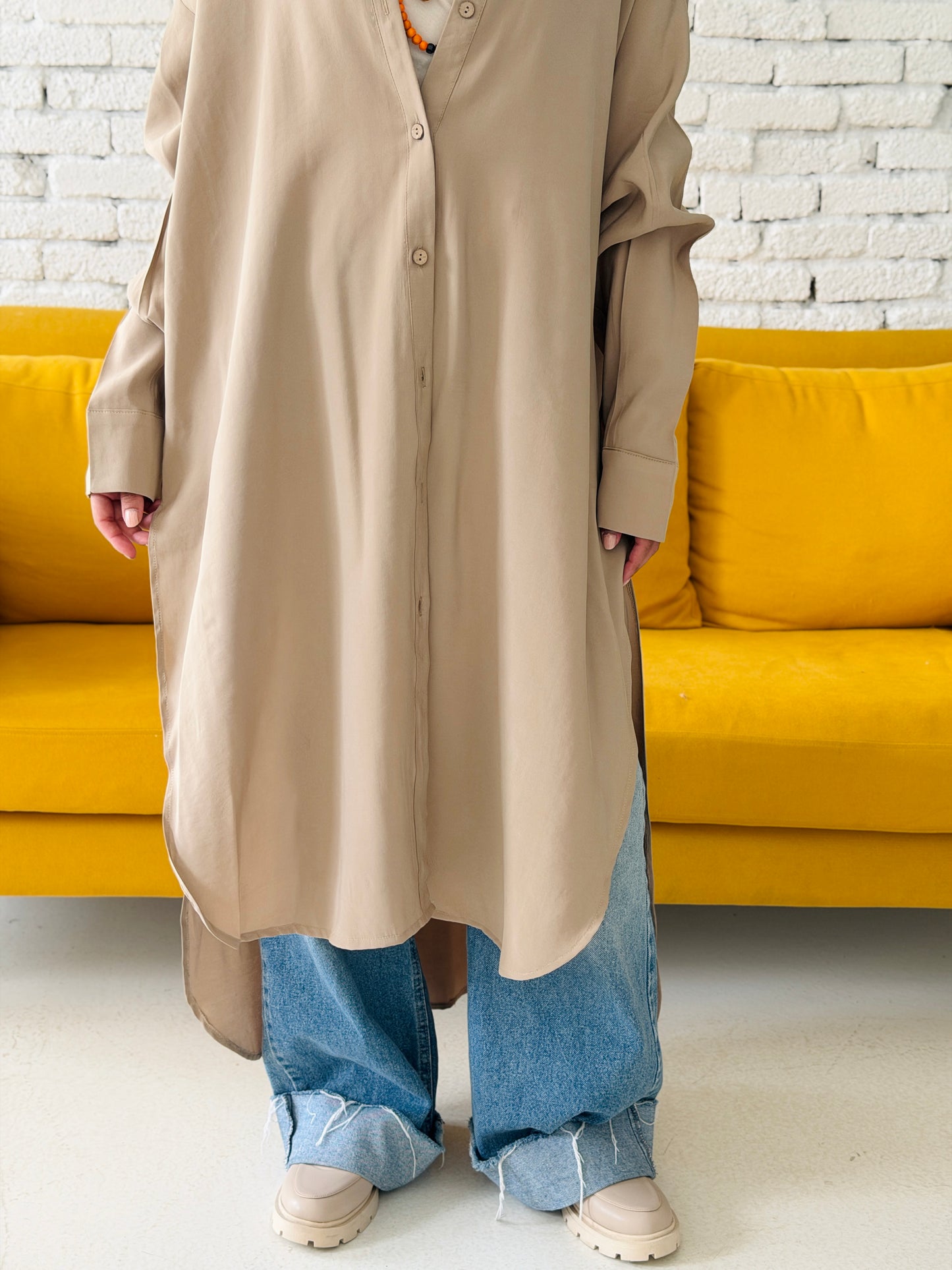 Model Shirt Dress In Beige