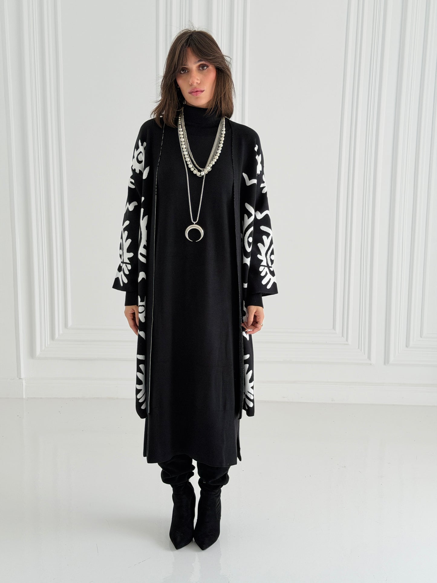 Boho Knitted coat In Black