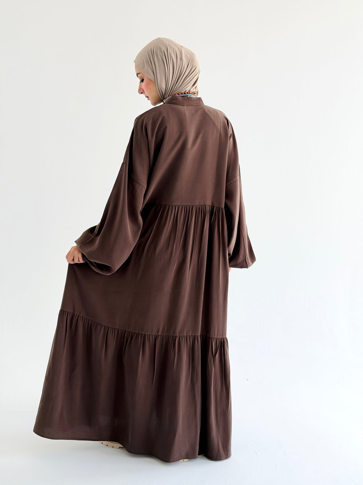 Layered Flow Dress In Mocha