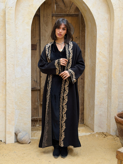 Sultana — سُلْطانة
Shimmering Knit Kaftan
