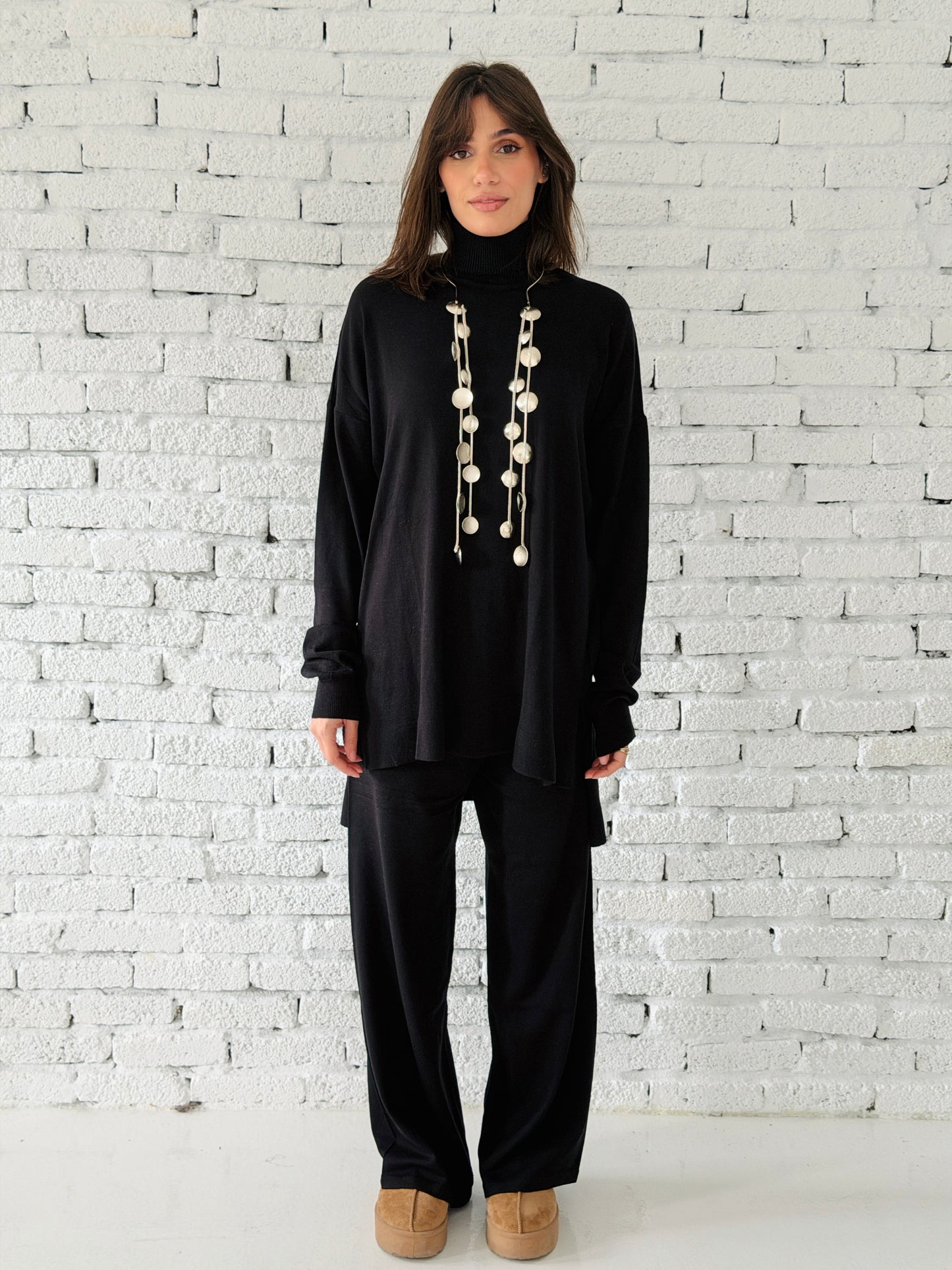 Knitted Love set in black