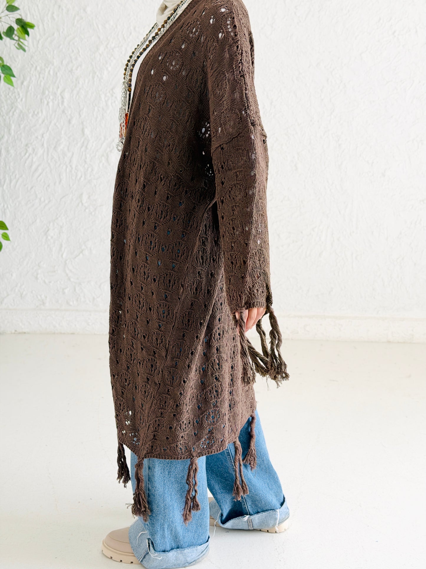 Fringes crochet cardigan in Mocha