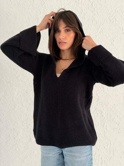 Hoodie V-Neck sweater