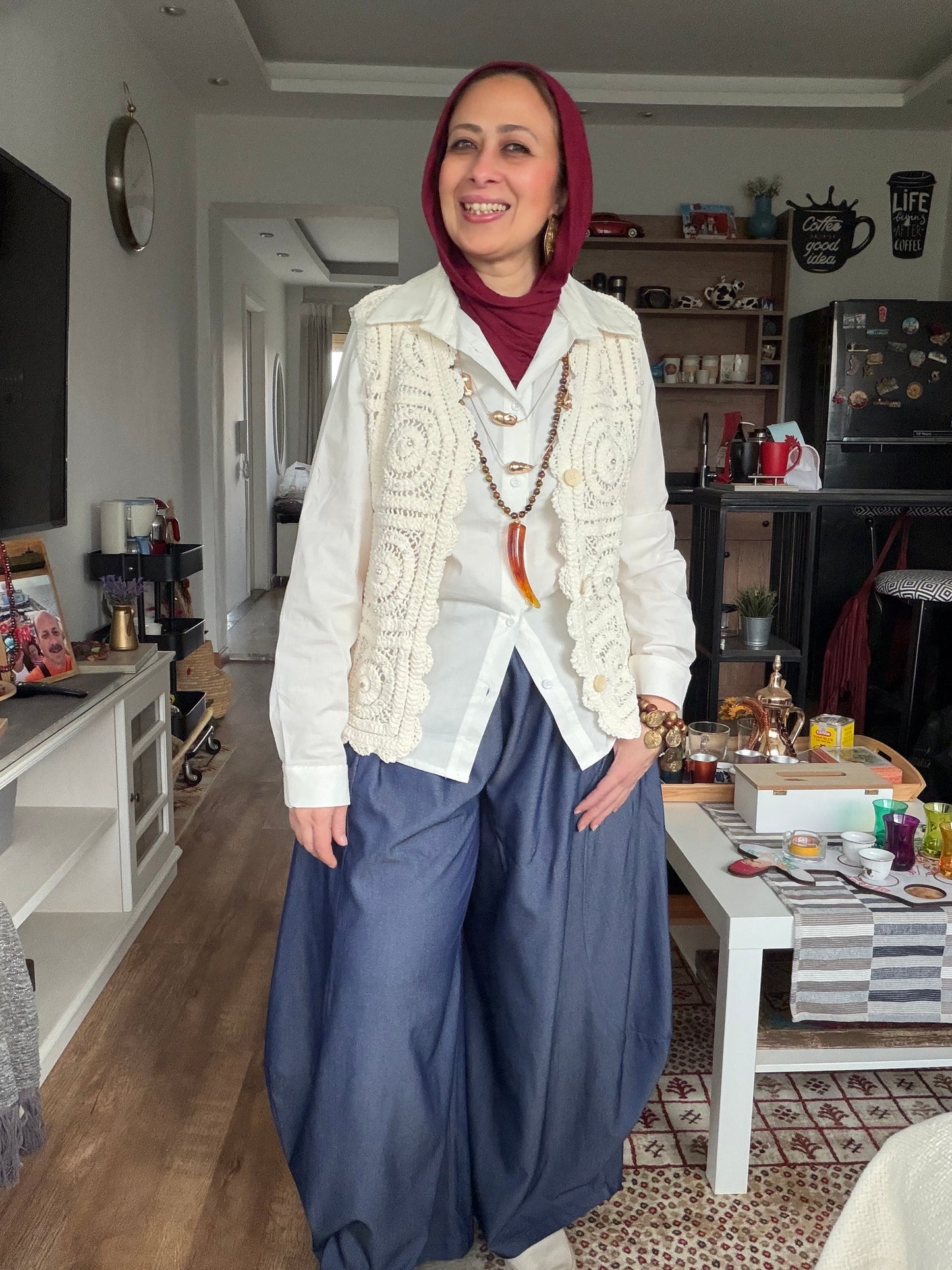 Classic Pearl Crochet Vest in Off-white