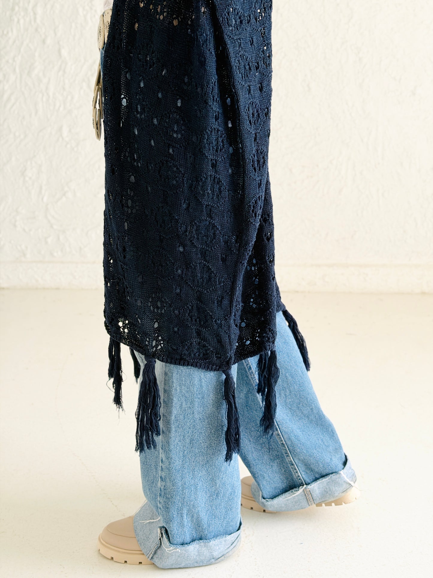 Fringes crochet cardigan in Navy