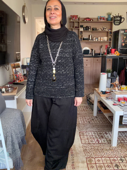 Sliver Air Knit Top in Black