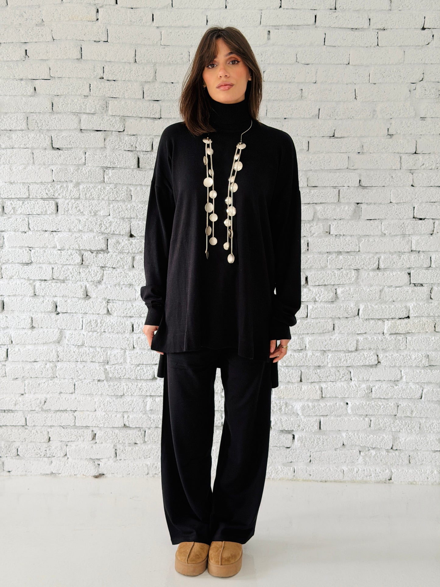 Knitted Love set in black