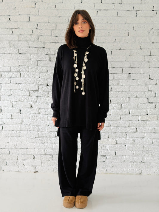 Knitted Love set in black