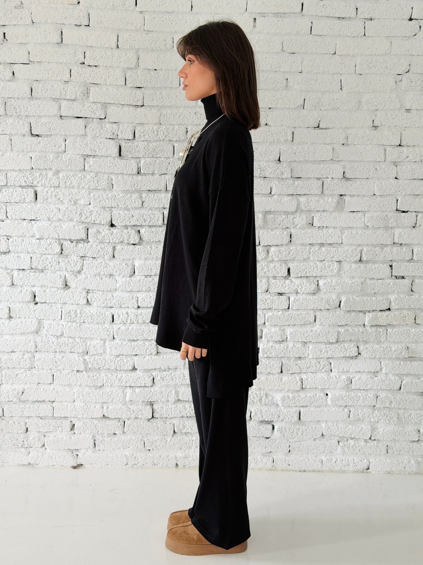 Knitted Love set in black