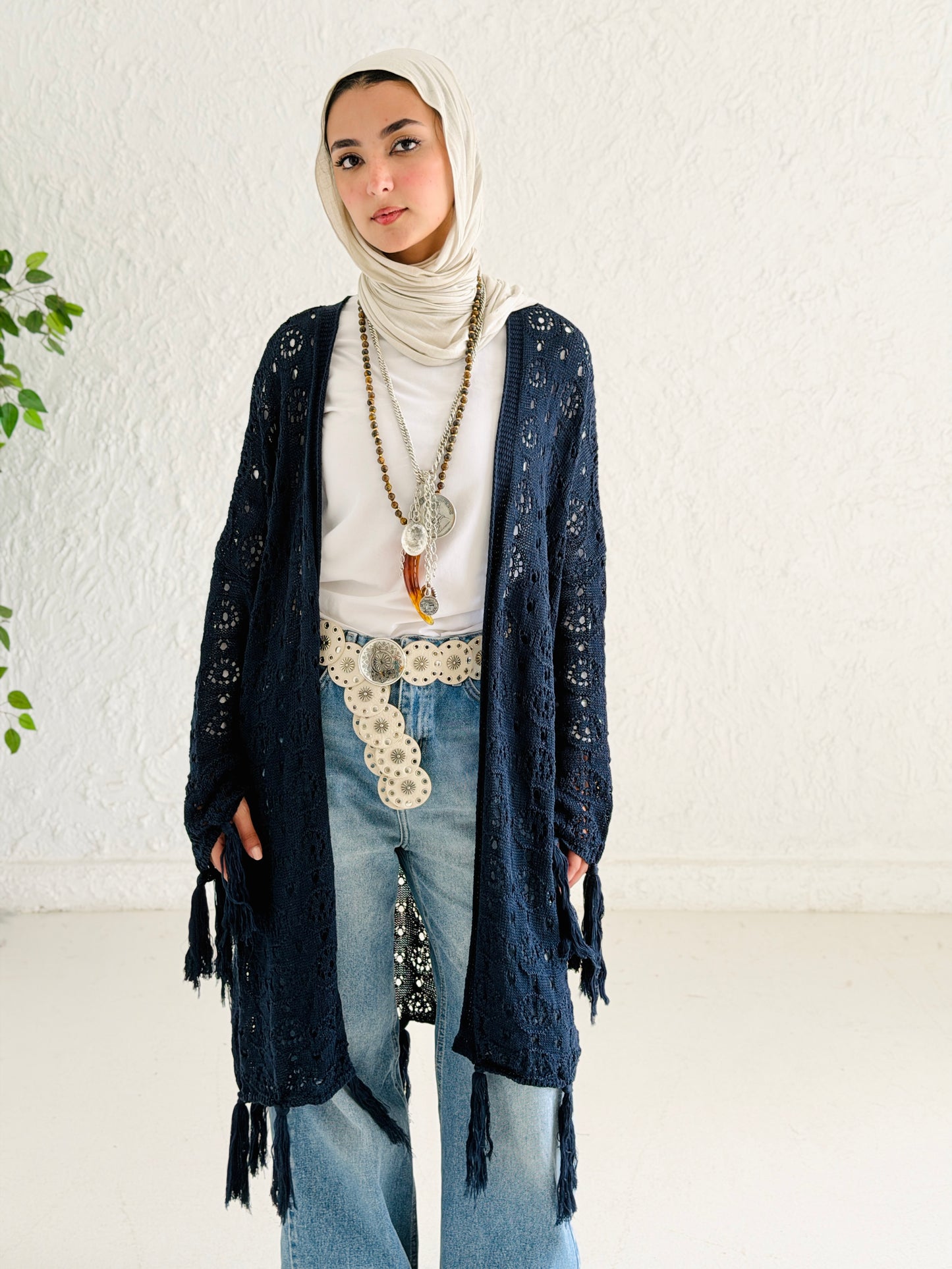 Fringes crochet cardigan in Navy