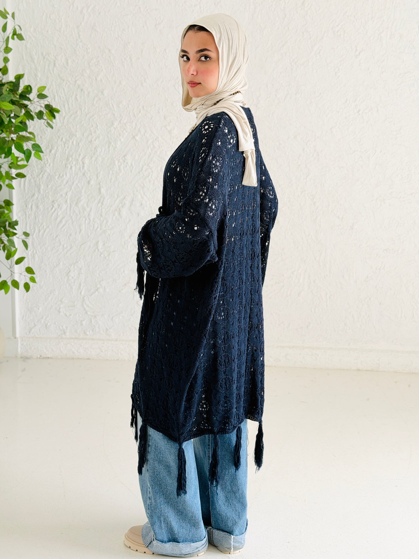 Fringes crochet cardigan in Navy