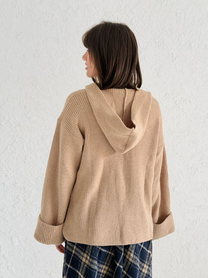 Hoodie V-Neck sweater