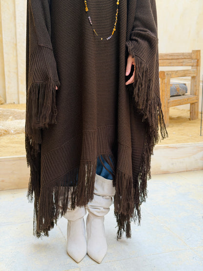 نَفَس — Nafas
Tassel Knitted Cape in brown