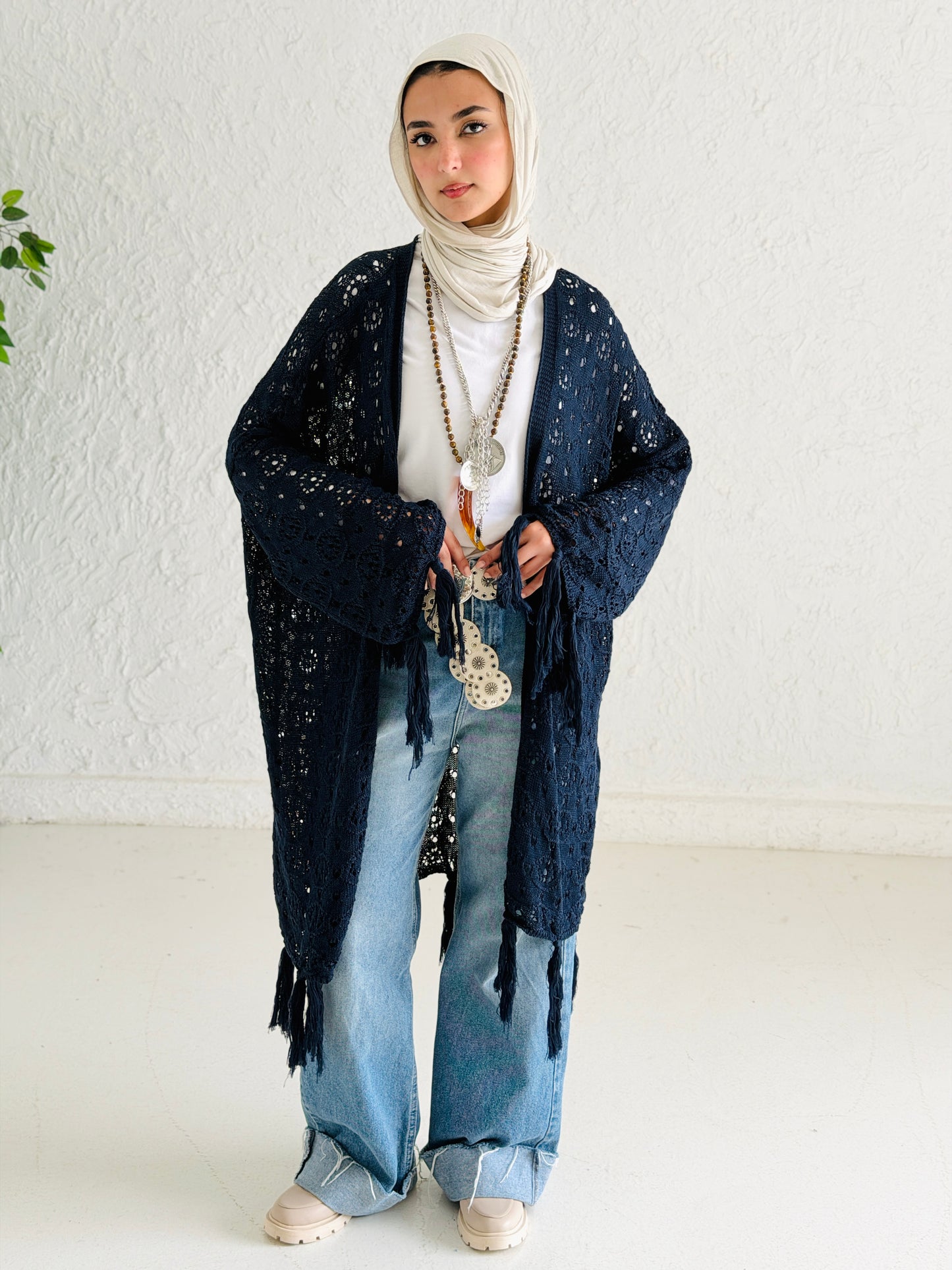 Fringes crochet cardigan in Navy