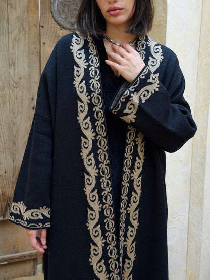 Sultana — سُلْطانة
Shimmering Knit Kaftan