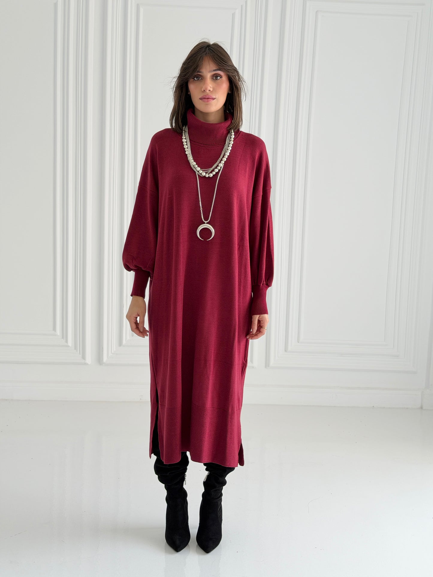Soft Aura Dress In burgundy