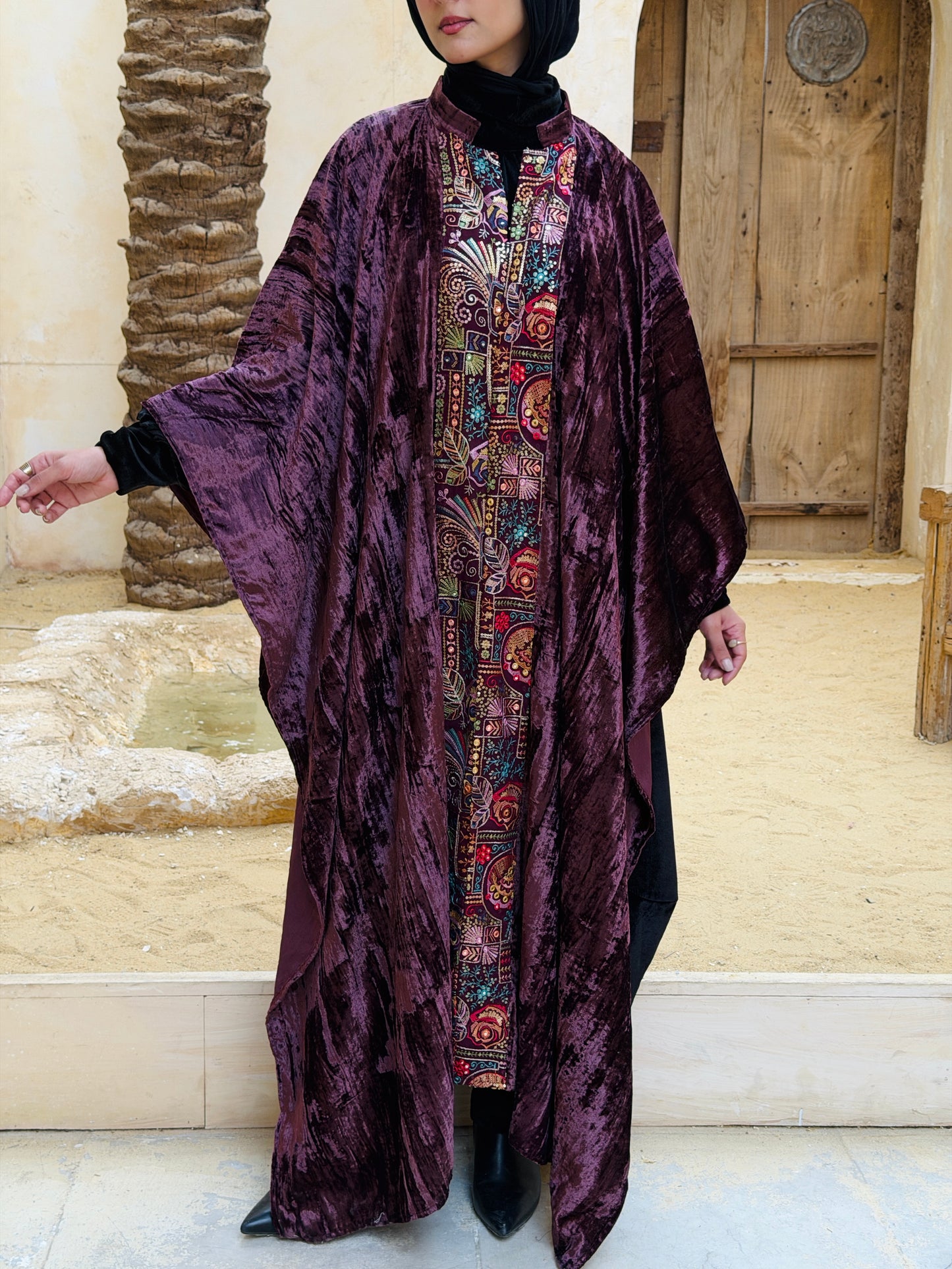 تَجَلِّي — Tagalli Luxury Crushed embroidery Velvet Cape " burgundy "