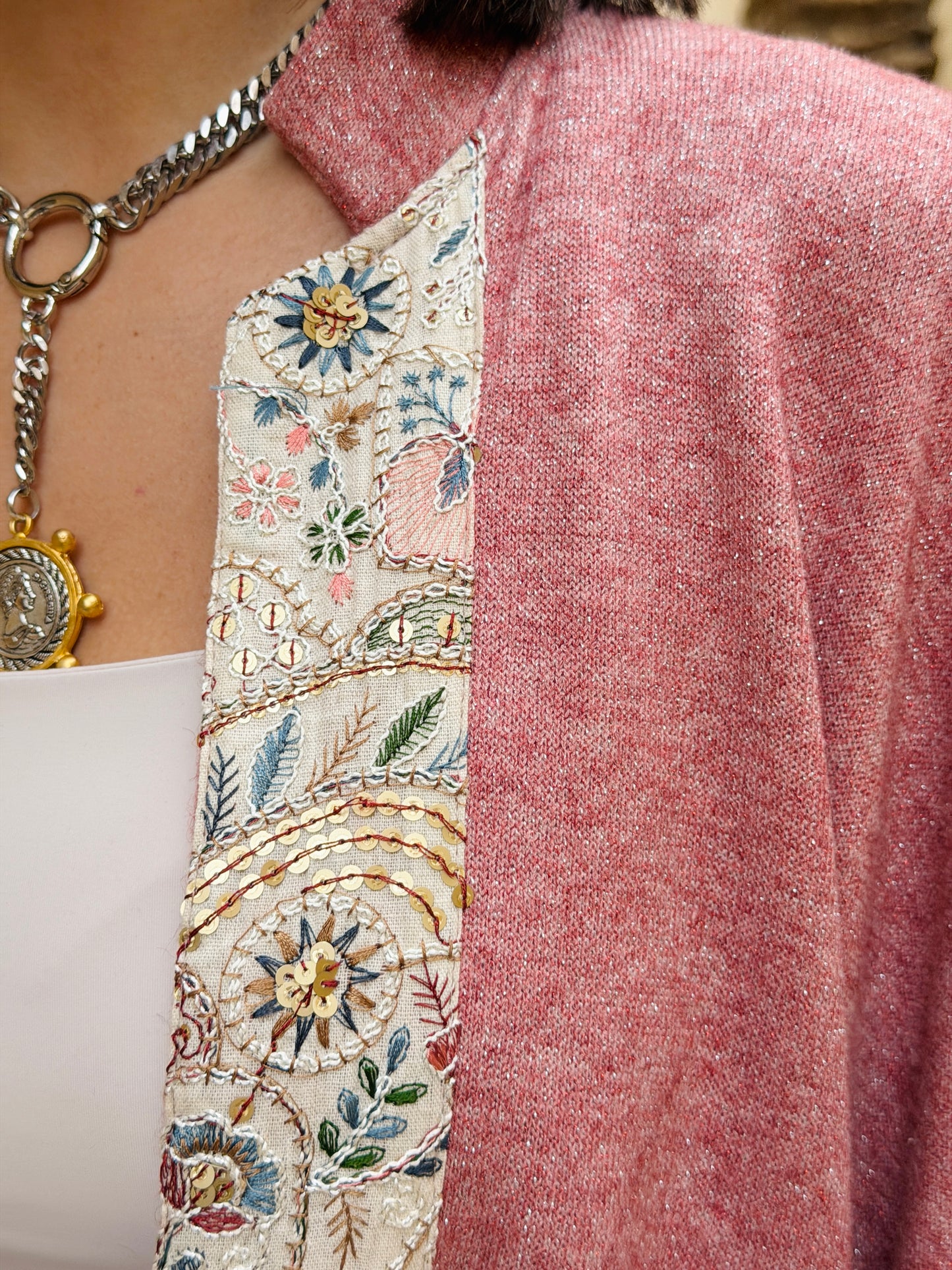 رَوْنَق —Rawnaq Red with Silver Touch knitted embroidery Cap.