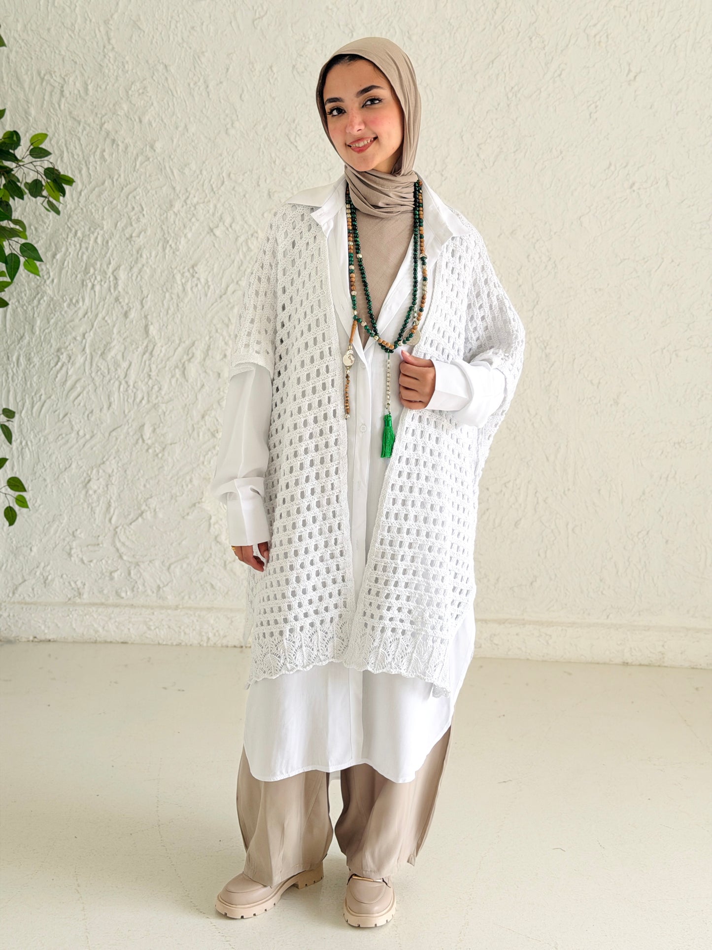 Shimmer Crochet Kimono Vest In White