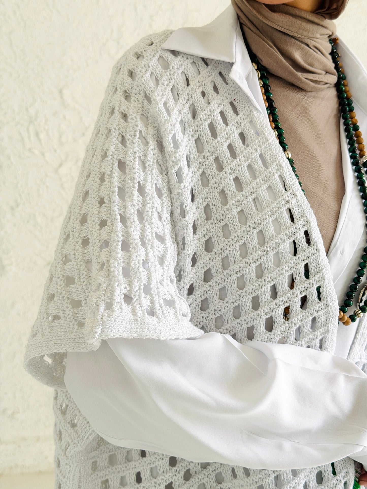 Shimmer Crochet Kimono Vest In White