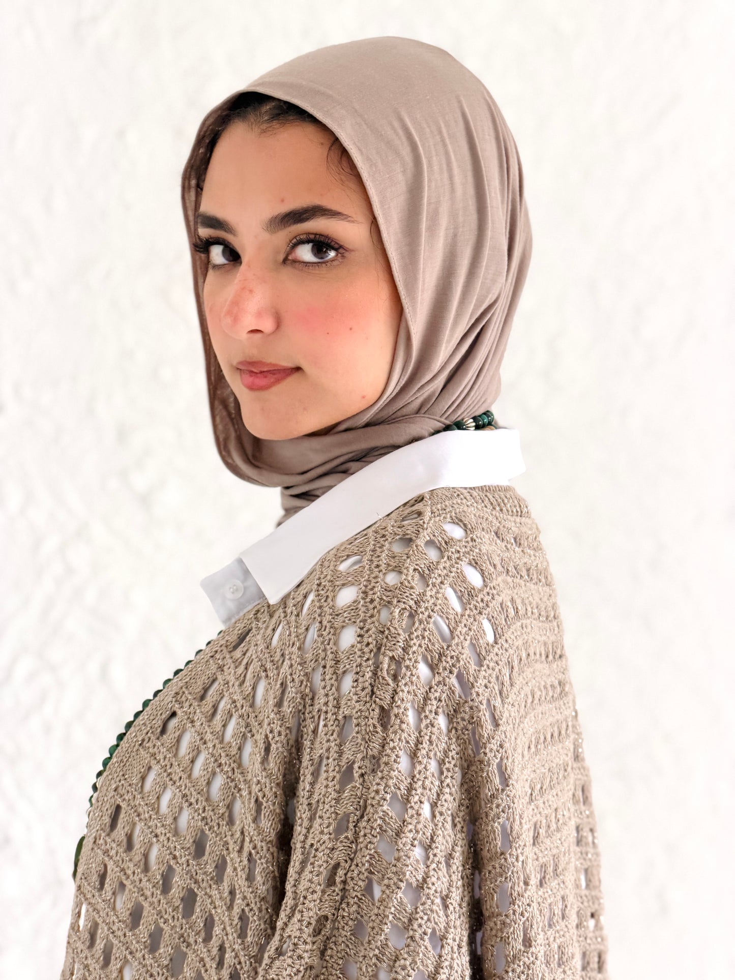 Shimmer Crochet Kimono Vest In Cafe