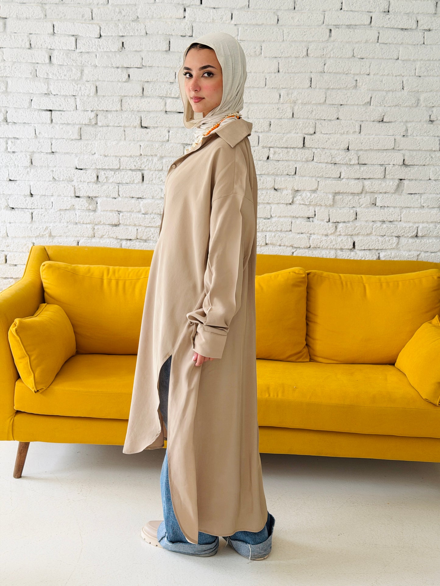 Model Shirt Dress In Beige