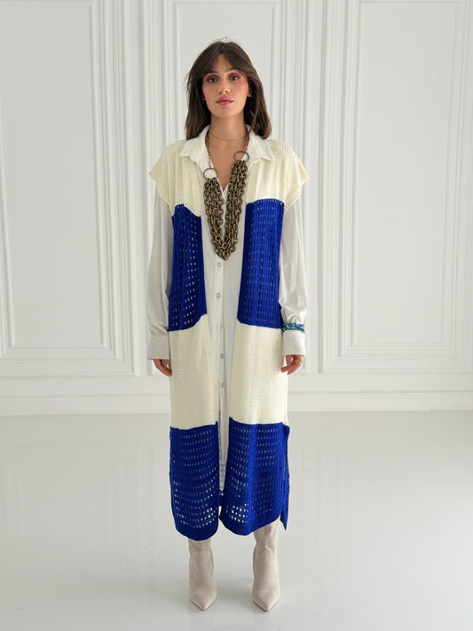 Dual Essence Knit Vest In Royal Blue