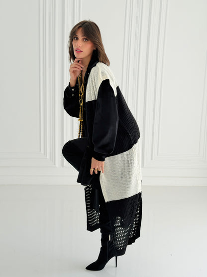 Dual Essence Knit Vest In Black