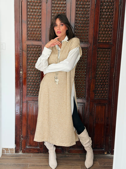 Shimmer Essence Knit Vest In Beige