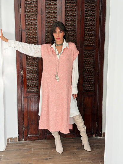 Shimmer Essence Knit Vest In Pink