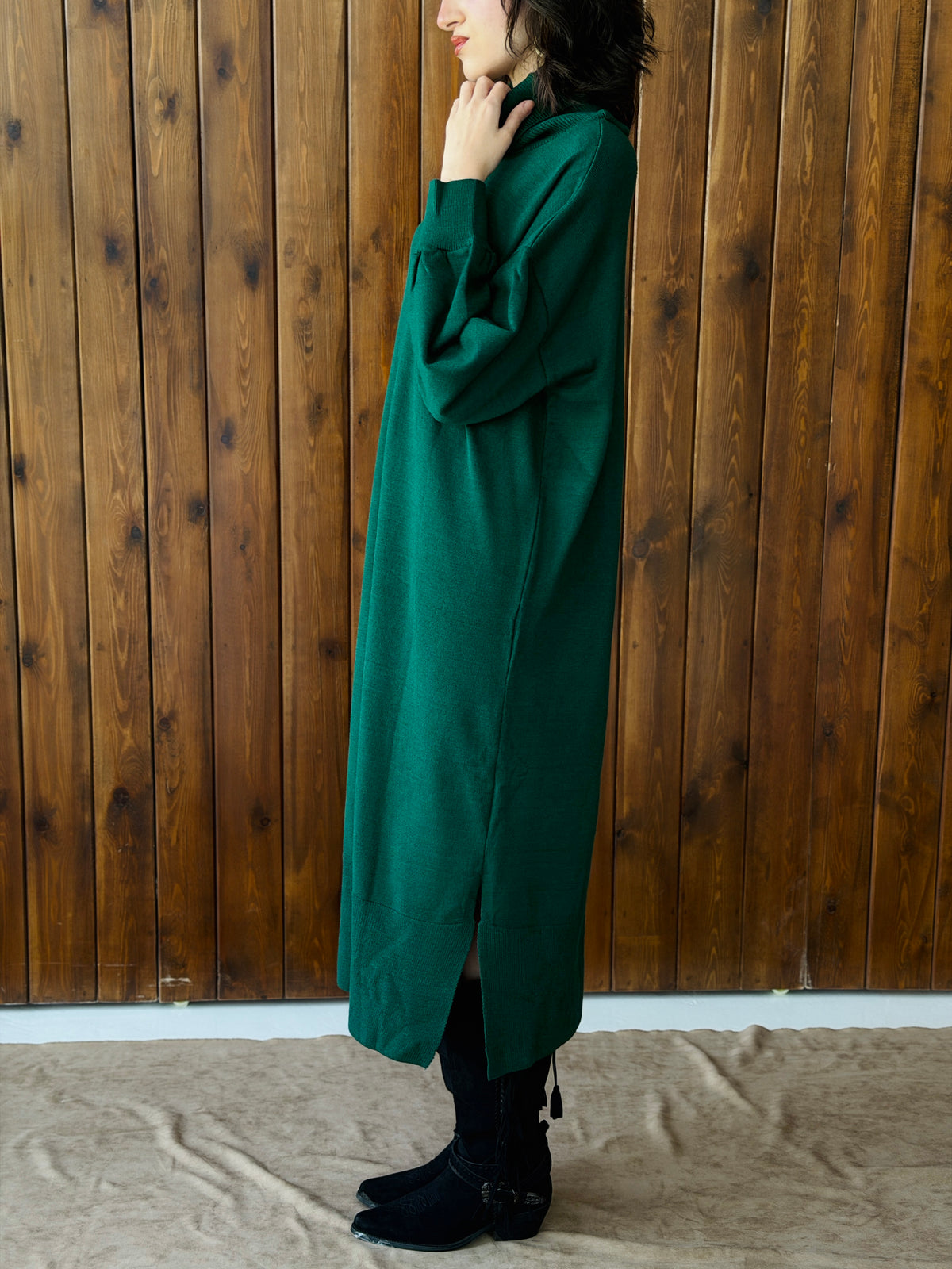 Soft Aura Dress In Emerald Green