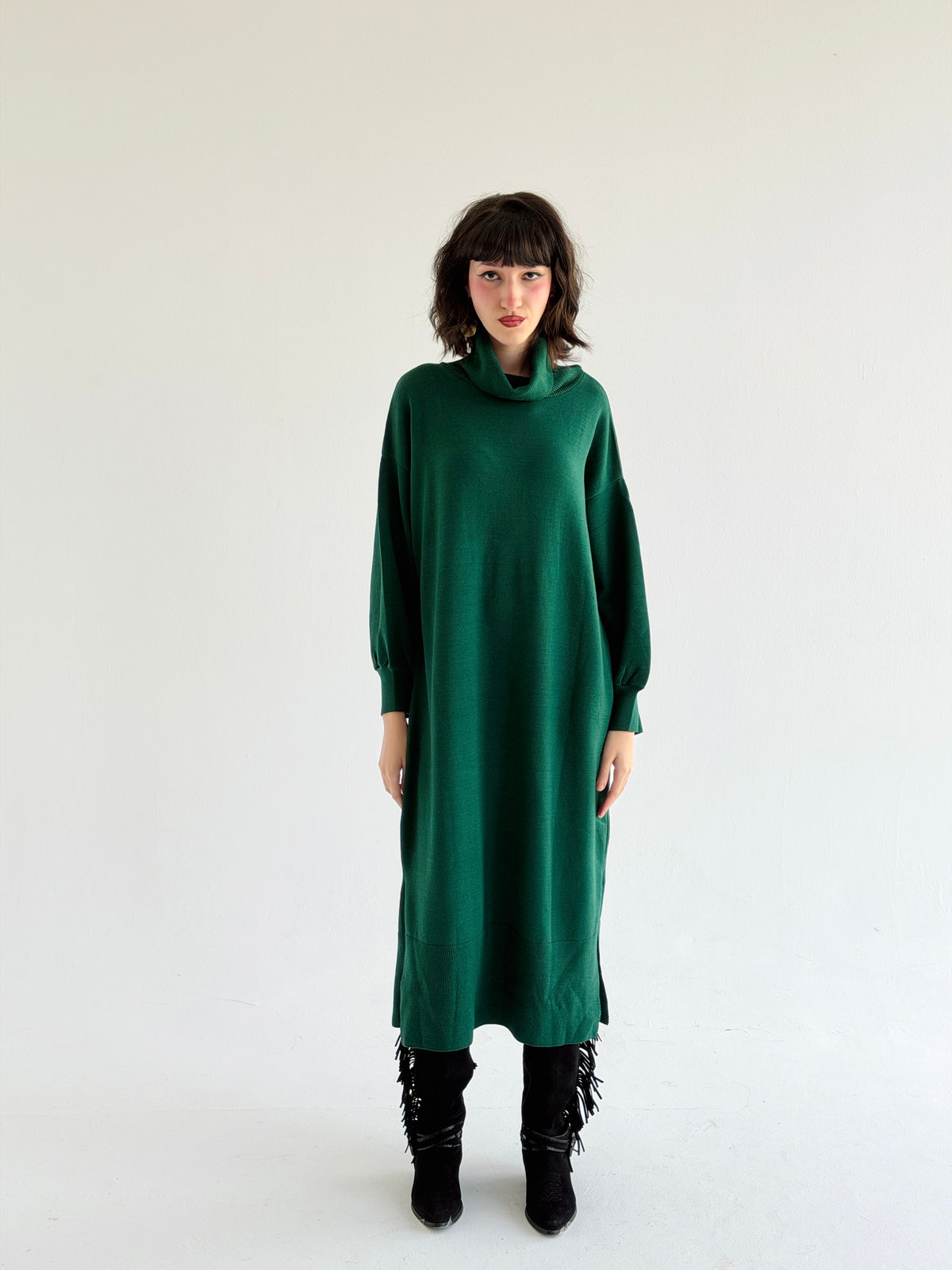 Soft Aura Dress In Emerald Green