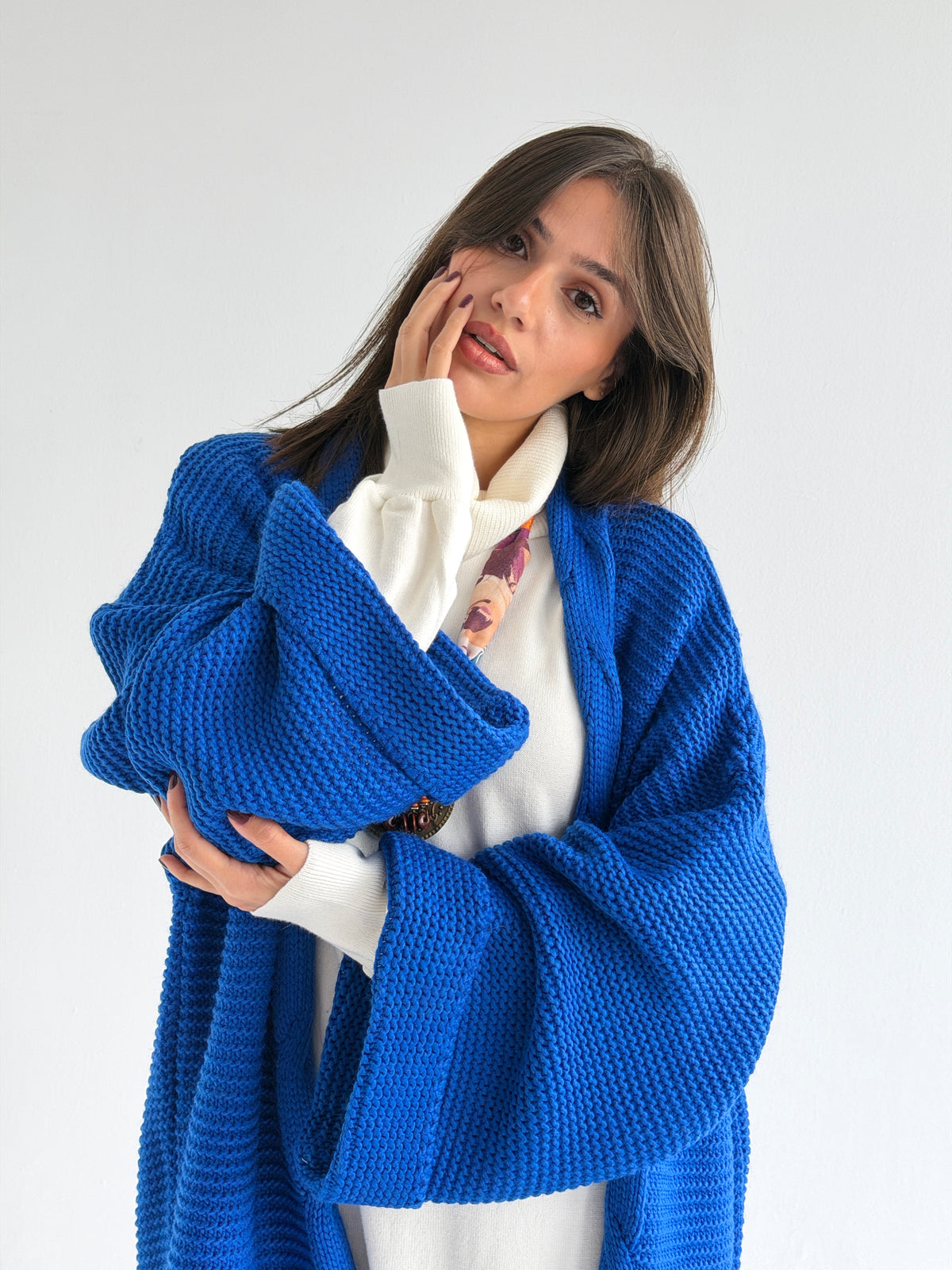 Timeless Knit Cardigan In Royal Blue