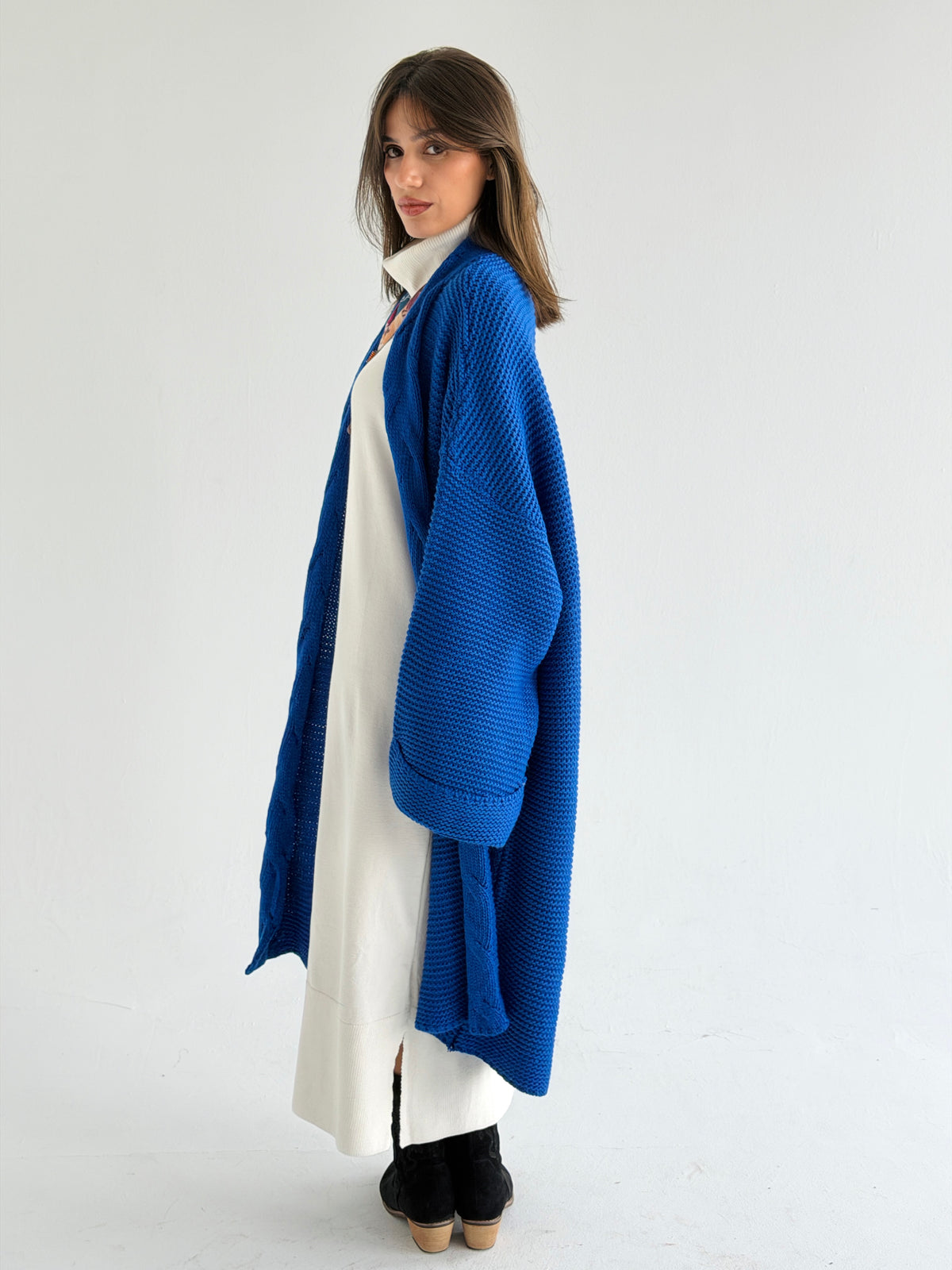 Timeless Knit Cardigan In Royal Blue