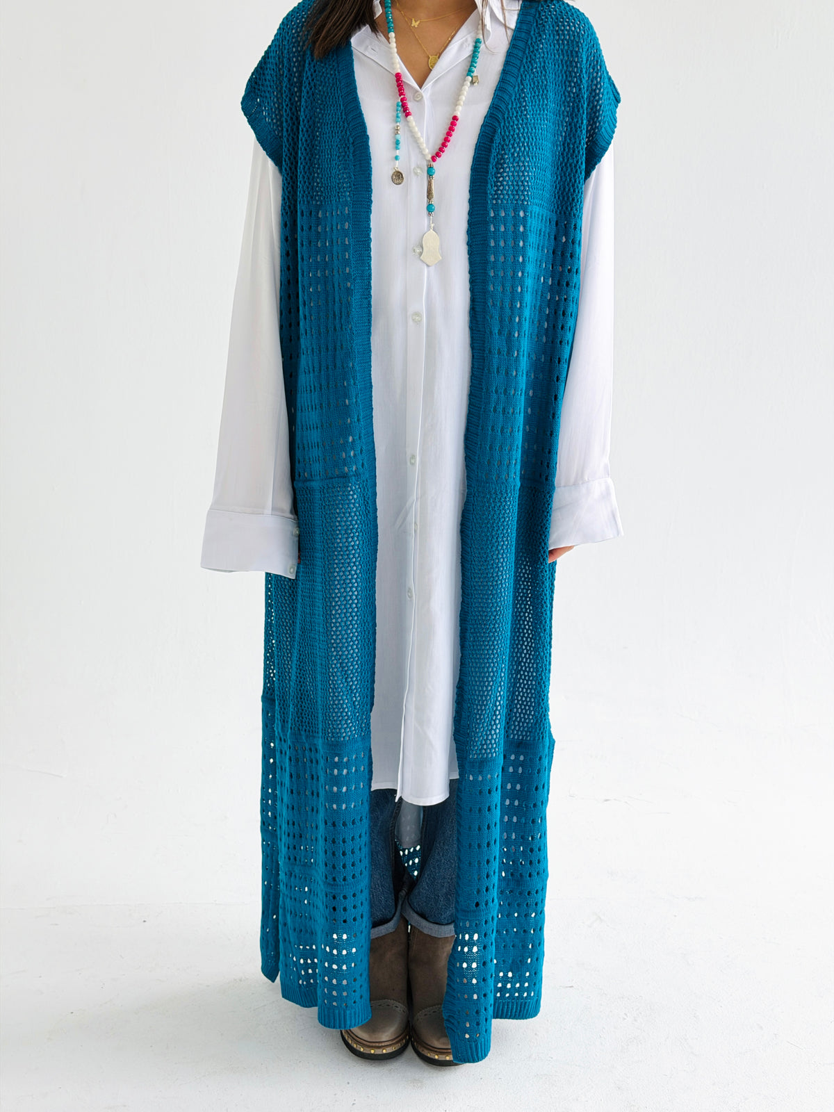 Breeze Light Wool Vest In Petrol Blue