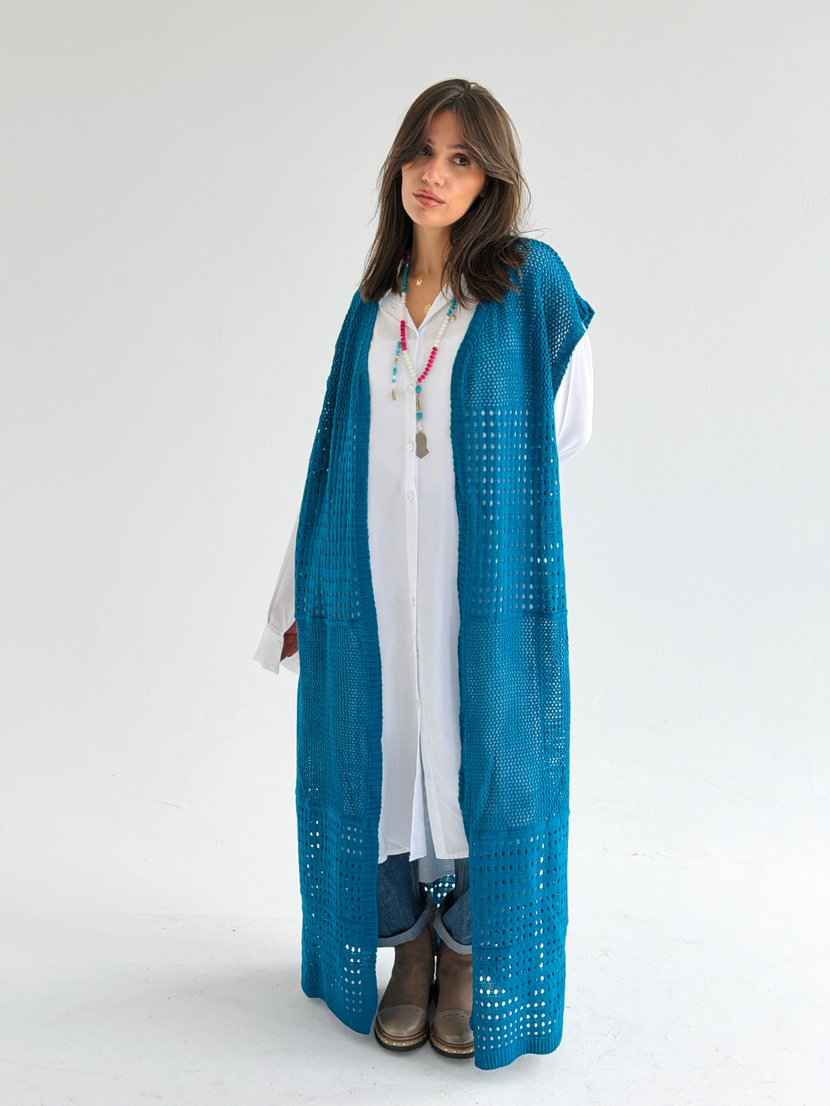 Breeze Light Wool Vest In Petrol Blue