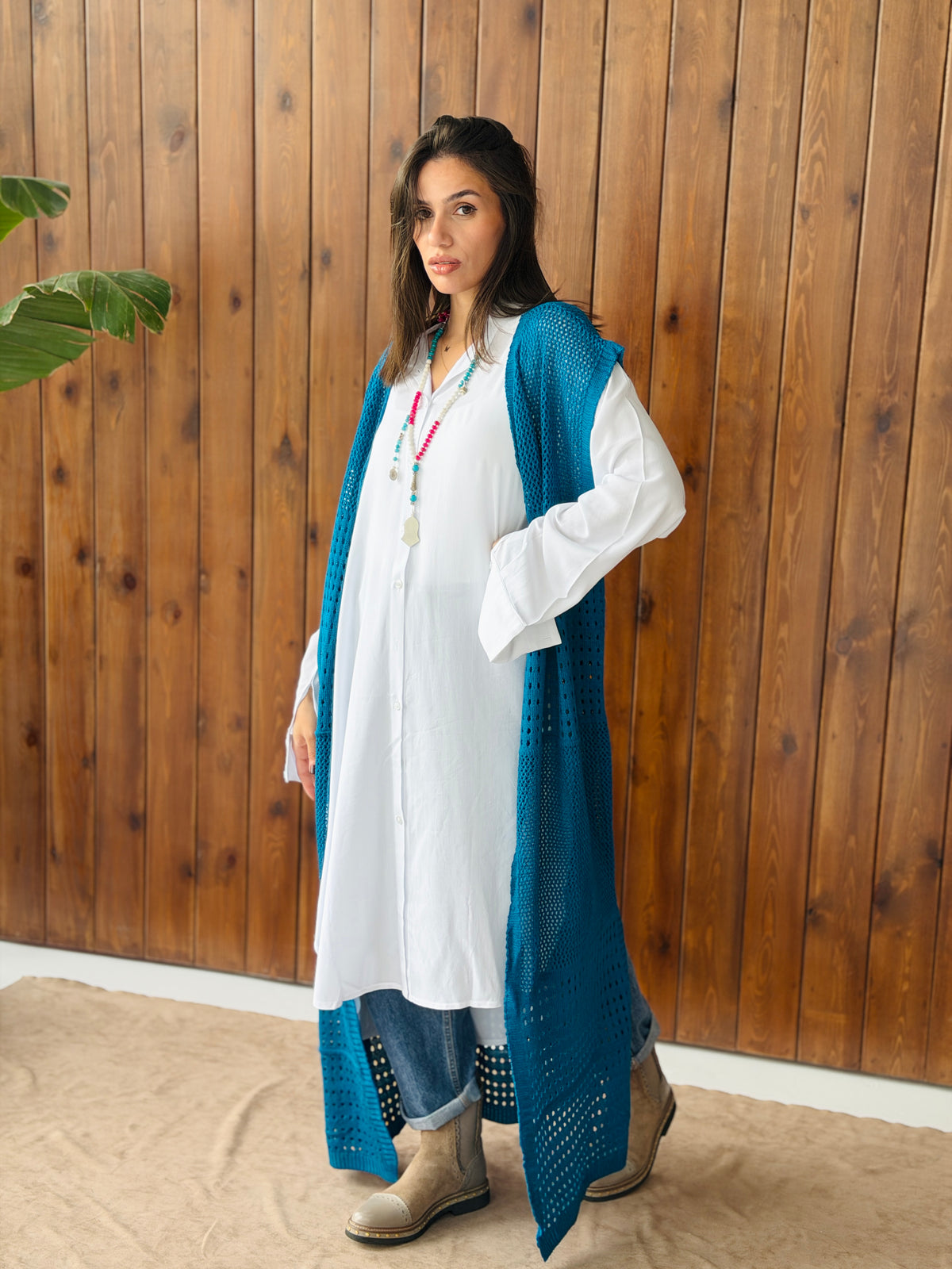 Breeze Light Wool Vest In Petrol Blue
