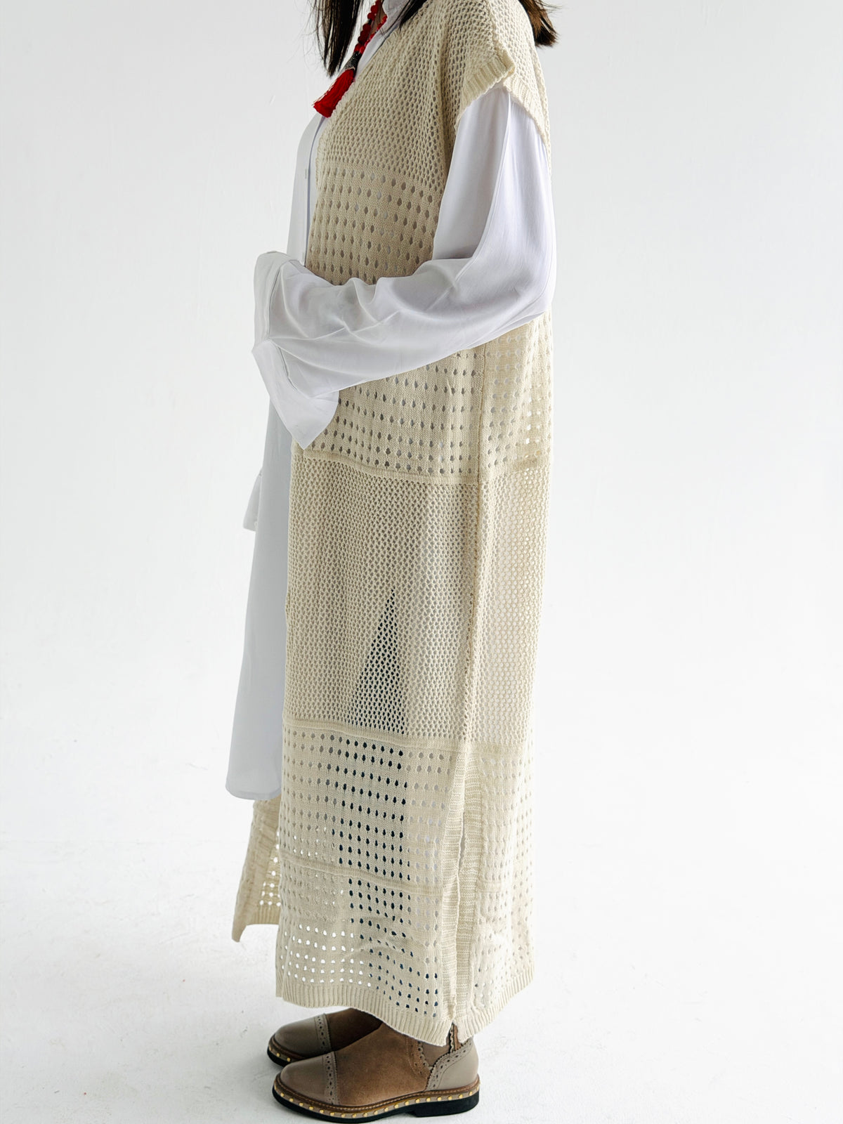 Breeze Light Wool Vest In Beige