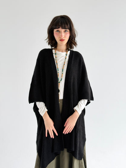 Warm Hug Poncho In Black