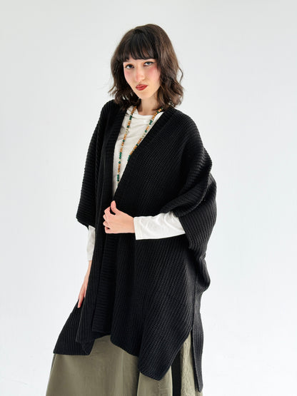 Warm Hug Poncho In Black