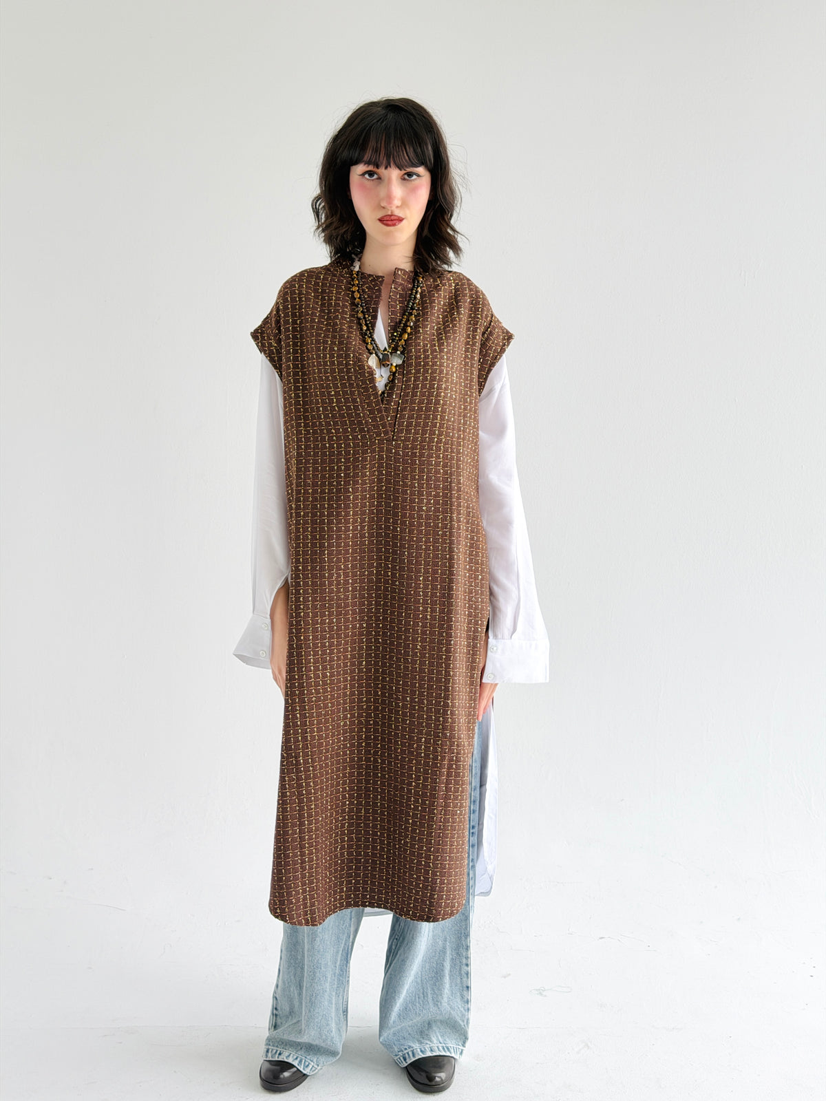 Diva Long Vest In Brown