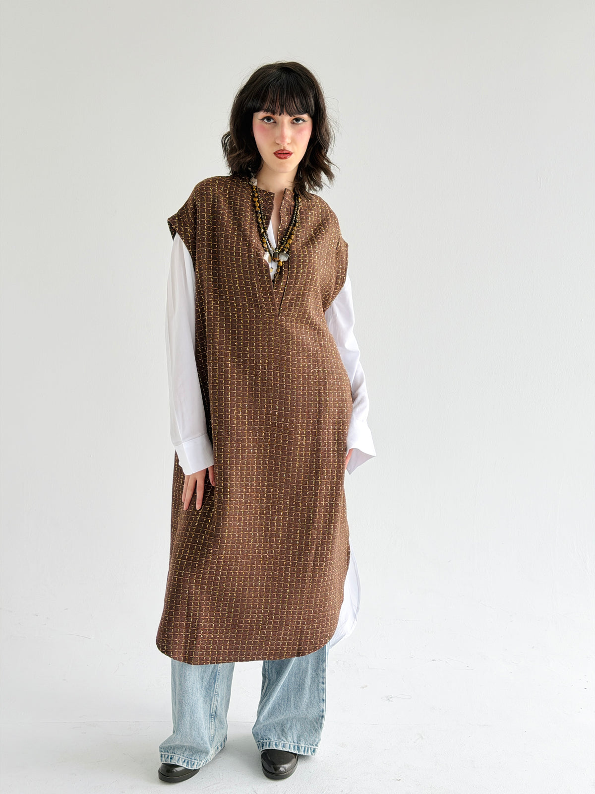 Diva Long Vest In Brown