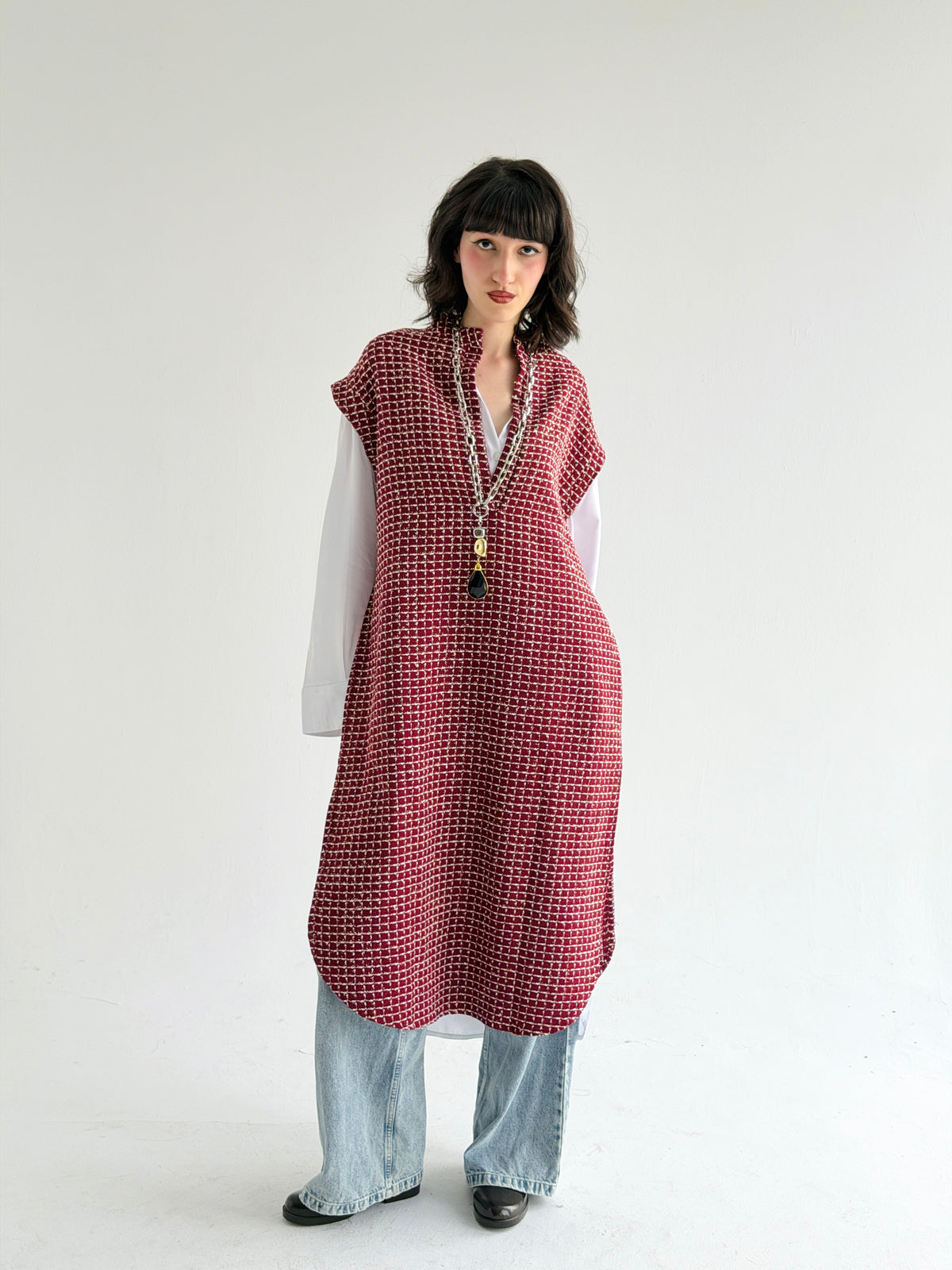 Diva Long Vest In Maroon