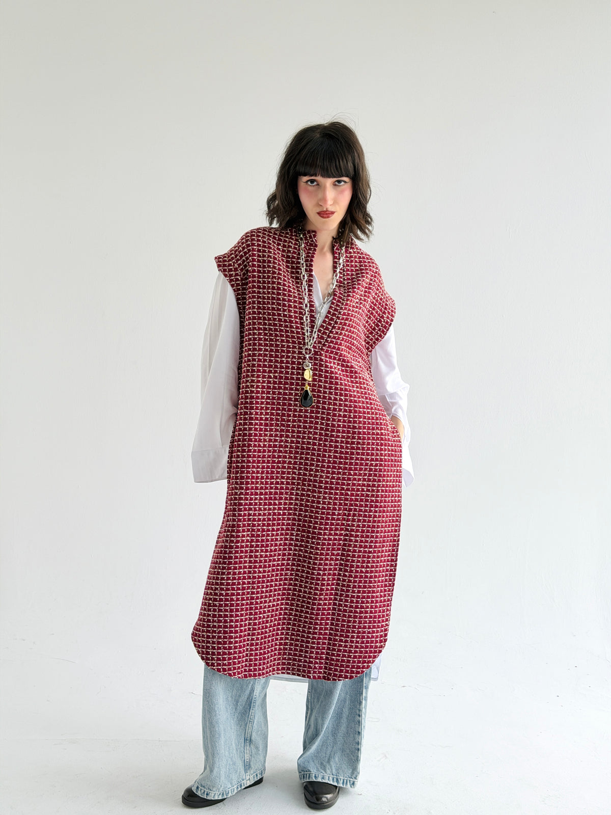 Diva Long Vest In Maroon