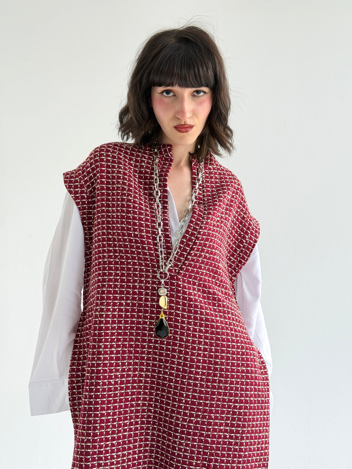 Diva Long Vest In Maroon