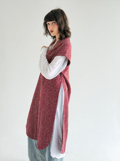 Diva Long Vest In Maroon