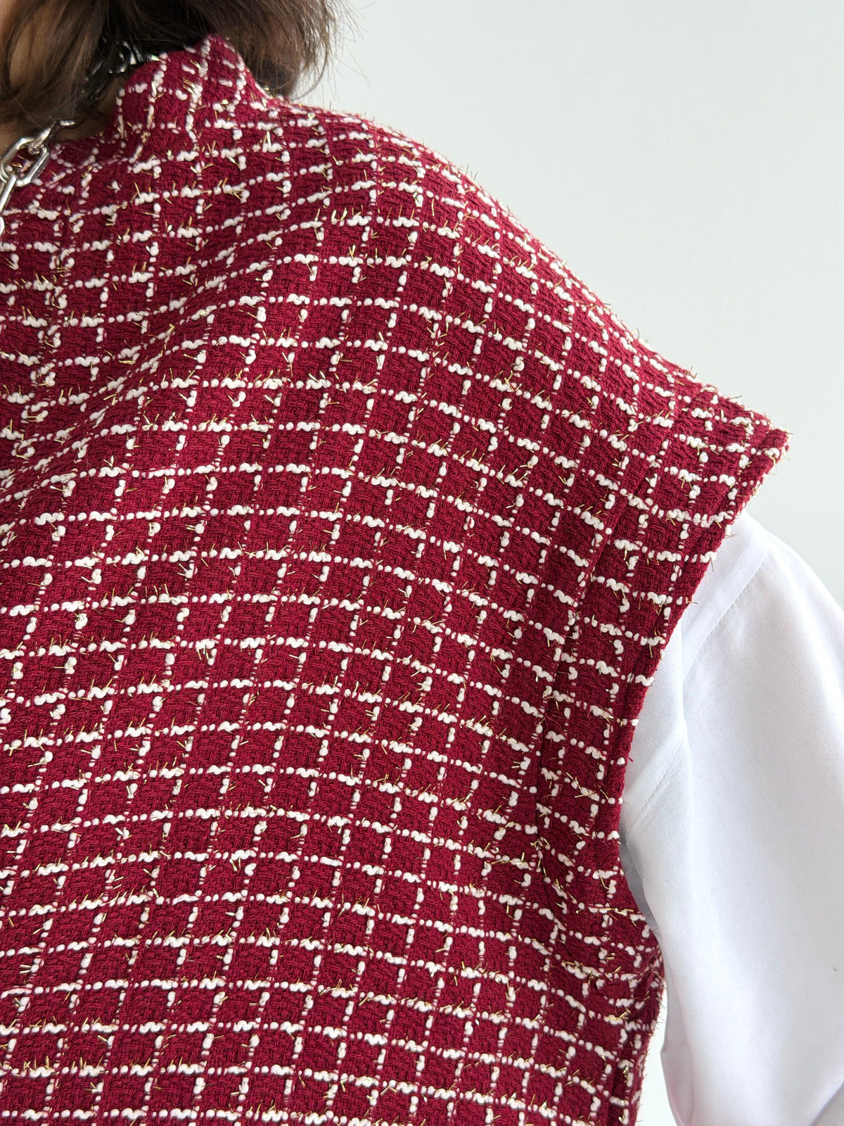 Diva Long Vest In Maroon