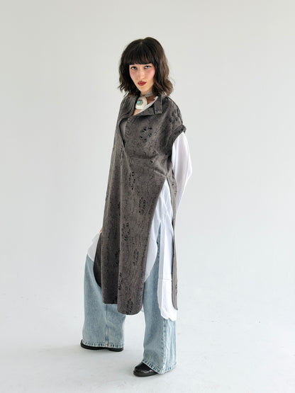 Cutout Detailed Long Vest In Grey