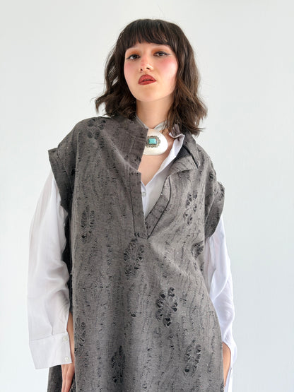 Cutout Detailed Long Vest In Grey