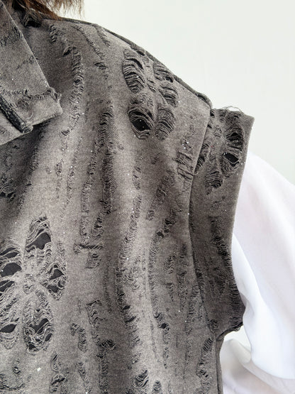 Cutout Detailed Long Vest In Grey